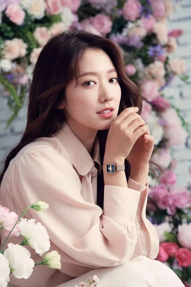 Cuộc sống viên mãn của Park Shin Hye: Mang thai con thứ hai sau hôn nhân hạnh phúc